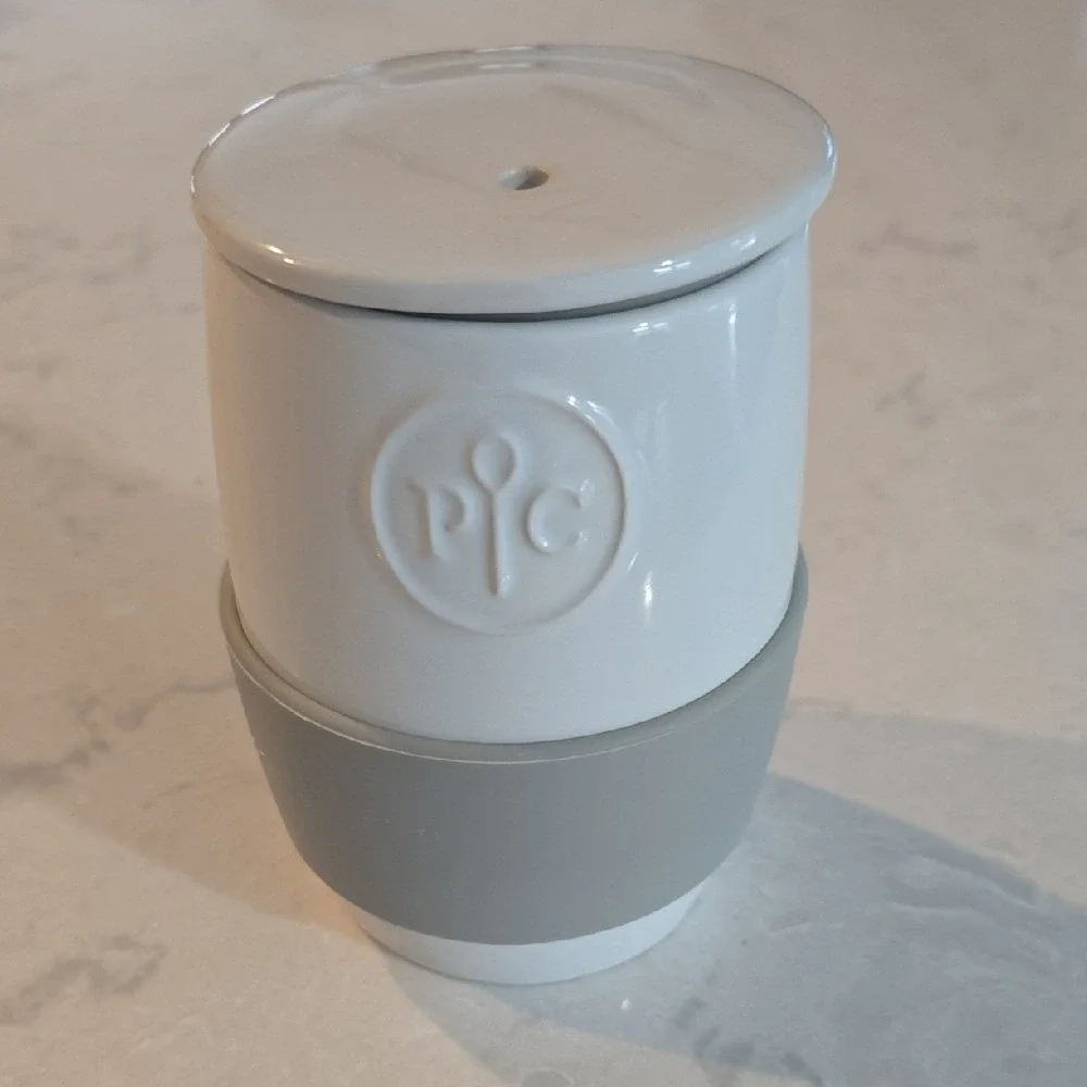 Pampered Chef Ceramic Egg Cooker White Gray Silicone Sleeve Vented Lid #1529